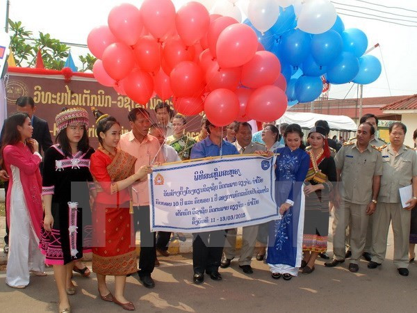 La coopération Hanoi-Vientiane est efficace, selon des dirigeants laotiens ảnh 1 La coopération Hanoi-Vientiane est efficace, selon des dirigeants laotiens ảnh 1