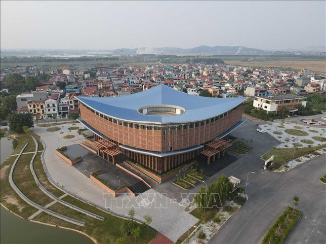 Les chants populaires Quan ho de Bac Ninh sous les feux de la rampe à Bac Ninh ảnh 1 Les chants populaires Quan ho de Bac Ninh sous les feux de la rampe à Bac Ninh ảnh 1