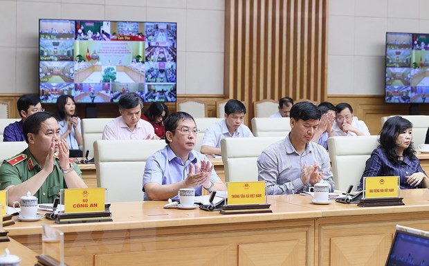 Le PM Pham Minh Chinh demande de se concentrer sur trois priorités de la réforme administrative ảnh 2 Le PM Pham Minh Chinh demande de se concentrer sur trois priorités de la réforme administrative ảnh 2
