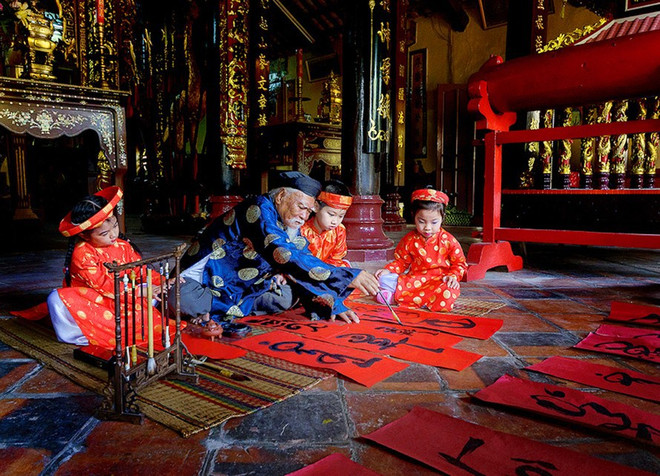 Nécessité de préserver et de promouvoir les valeurs traditionnelles du Vietnam dans un nouveau contexte ảnh 1 Nécessité de préserver et de promouvoir les valeurs traditionnelles du Vietnam dans un nouveau contexte ảnh 1