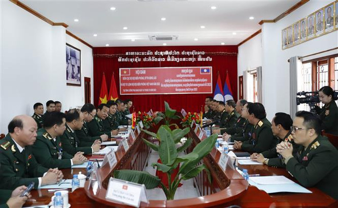 Vietnam et Laos boostent la coopération entre les forces de garde-frontière ảnh 1 Vietnam et Laos boostent la coopération entre les forces de garde-frontière ảnh 1