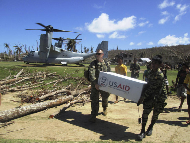 Les Philippines suspendent leur sortie d'un traité militaire avec les Etats-Unis ảnh 1 Les Philippines suspendent leur sortie d'un traité militaire avec les Etats-Unis ảnh 1