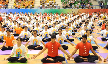 La 3e Journée internationale du Yoga célébrée à Can Tho ảnh 1