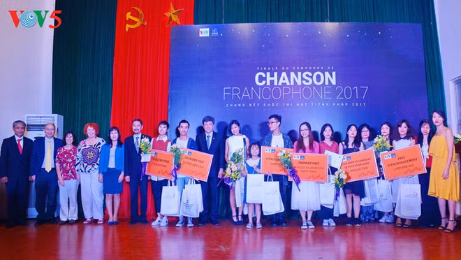 Finale du Concours de chanson francophone 2017 ảnh 2 Finale du Concours de chanson francophone 2017 ảnh 2