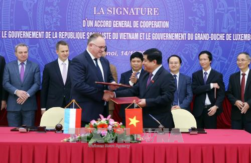 Le Vietnam et le Luxembourg signent un accord général de coopération bilatérale ảnh 1 Le Vietnam et le Luxembourg signent un accord général de coopération bilatérale ảnh 1