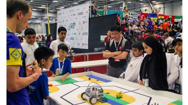 Une équipe vietnamienne s’illustre dans le Top 10 de l’Olympiade mondiale des robots WRO 2017 ảnh 1 Une équipe vietnamienne s’illustre dans le Top 10 de l’Olympiade mondiale des robots WRO 2017 ảnh 1