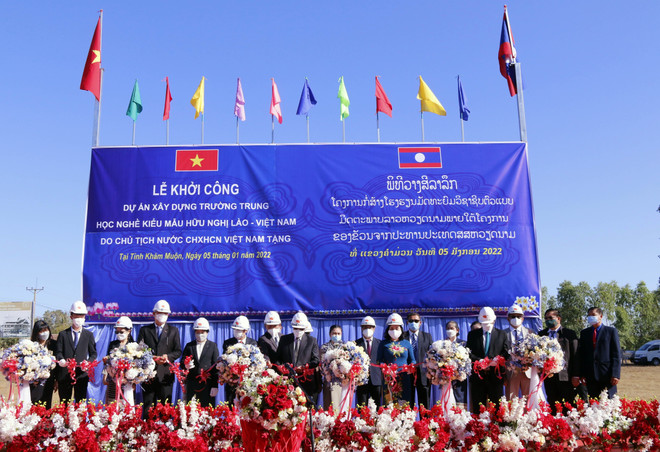 Mise en chantier du Lycée professionnel exemplaire d'amitié Laos-Vietnam ảnh 1 Mise en chantier du Lycée professionnel exemplaire d'amitié Laos-Vietnam ảnh 1