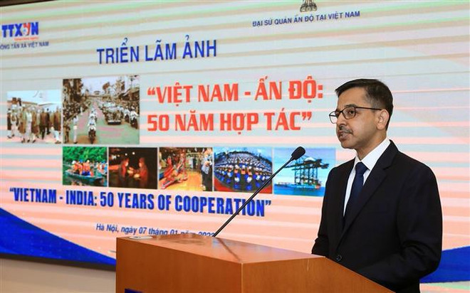 Exposition de photos "Vietnam - Inde : 50 ans de coopération" ảnh 3