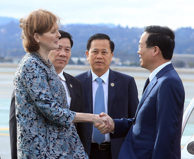 Le président vietnamien arrive à San Francisco, entamant sa participation à la Semaine de haut niveau de l’APEC ảnh 1
