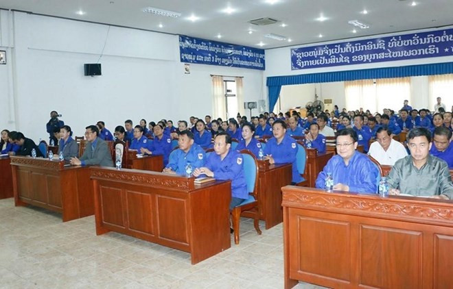 Des jeunes laotiens s'initient à l'idéologie du Président Ho Chi Minh ảnh 1 Des jeunes laotiens s'initient à l'idéologie du Président Ho Chi Minh ảnh 1
