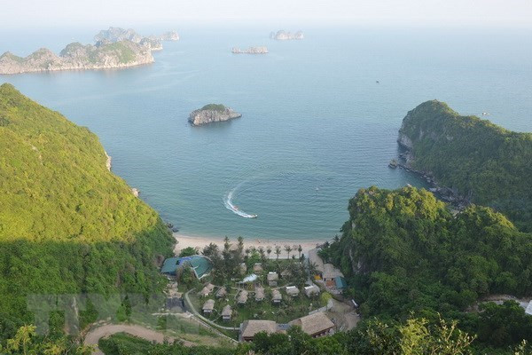 Améliorer la gestion des déchets pour préserver la baie d'Ha Long ảnh 2 Améliorer la gestion des déchets pour préserver la baie d'Ha Long ảnh 2