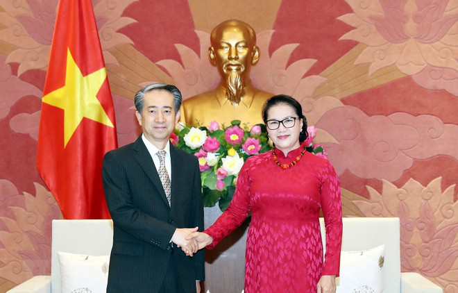La présidente de l’AN Nguyen Thi Kim Ngan reçoit l’ambassadeur de Chine au Vietnam ảnh 1 La présidente de l’AN Nguyen Thi Kim Ngan reçoit l’ambassadeur de Chine au Vietnam ảnh 1