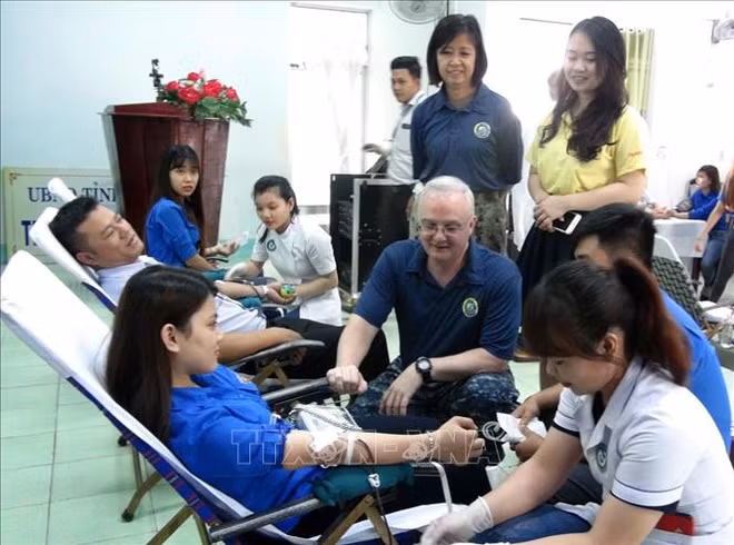 Activités d’assistance médicale dans la province de Phu Yen ảnh 1