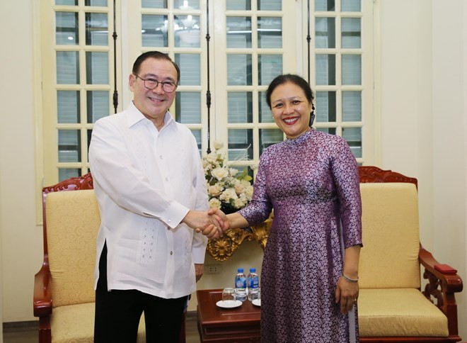 Vietnam et Philippines intensifient la coopération d’amitié et les échanges entre habitants ảnh 1 Vietnam et Philippines intensifient la coopération d’amitié et les échanges entre habitants ảnh 1
