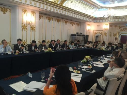 Le Vietnam et Cuba discutent de la réforme des entreprises étatiques ảnh 1 Le Vietnam et Cuba discutent de la réforme des entreprises étatiques ảnh 1