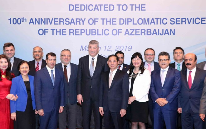 Le Vietnam et l'Azerbaïdjan cherchent à renforcer la coordination dans la diplomatie ảnh 1 Le Vietnam et l'Azerbaïdjan cherchent à renforcer la coordination dans la diplomatie ảnh 1