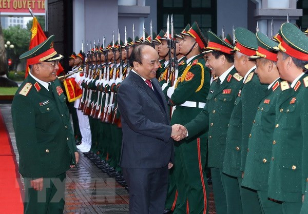 Le Premier ministre rend visite au Département général du renseignement ảnh 1 Le Premier ministre rend visite au Département général du renseignement ảnh 1