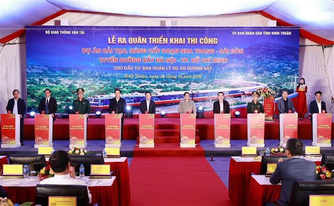 Infrastructures: le Premier ministre Pham Minh Chinh à Nha Trang et Ninh Thuan ảnh 1 Infrastructures: le Premier ministre Pham Minh Chinh à Nha Trang et Ninh Thuan ảnh 1