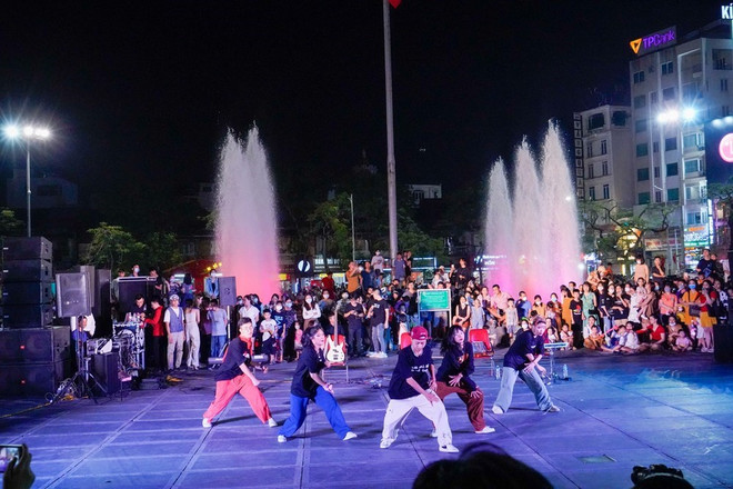 Hai Phong organise un festival de musique de rue ảnh 1 Hai Phong organise un festival de musique de rue ảnh 1