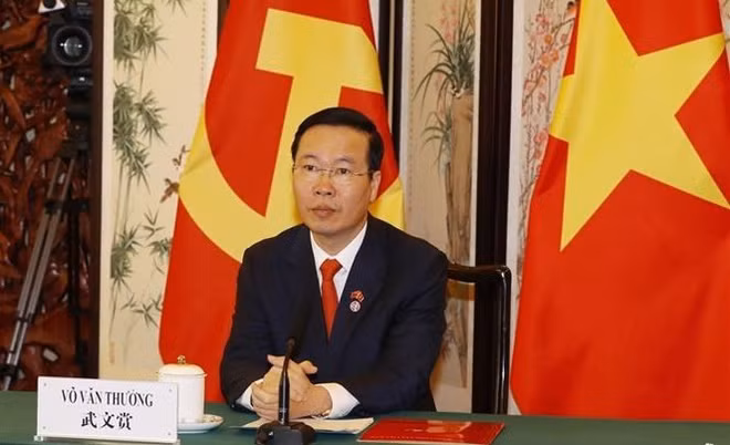 Des responsables du PCV et du PCC s'entretiennent virtuellement ảnh 1