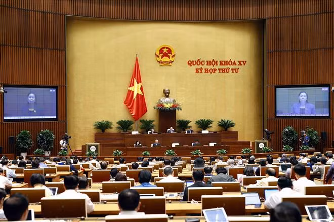 15e journée de travail de la 4e session de l’Assemblée nationale ảnh 1