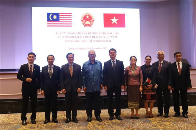 La Fête nationale du Vietnam célébrée en Malaisie, en République tchèque et au Venezuela ảnh 2 La Fête nationale du Vietnam célébrée en Malaisie, en République tchèque et au Venezuela ảnh 2