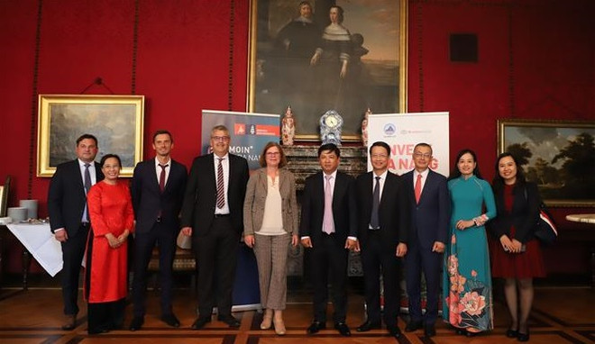 Dà Nang cherche à forger un partenariat avec le Land de Brême ảnh 1 Dà Nang cherche à forger un partenariat avec le Land de Brême ảnh 1