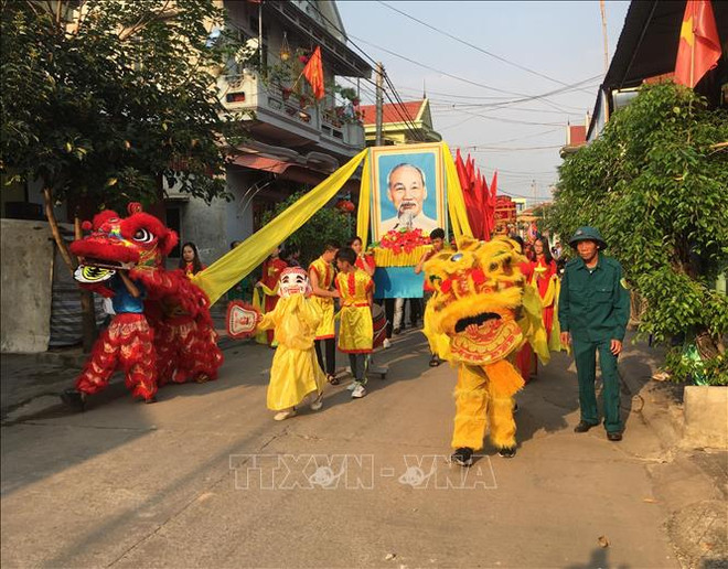 Fête pour une bonne saison de pêche à Canh Duong ảnh 1 Fête pour une bonne saison de pêche à Canh Duong ảnh 1