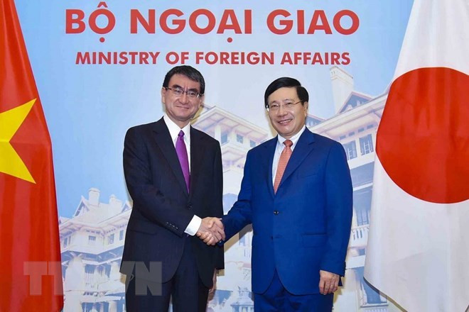 Le Vietnam et le Japon discutent des mesures visant à renforcer les relations bilatérales ảnh 1 Le Vietnam et le Japon discutent des mesures visant à renforcer les relations bilatérales ảnh 1