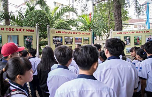 Expositions sur la culture des ethnies vietnamiennes et la culture du thé ảnh 1 Expositions sur la culture des ethnies vietnamiennes et la culture du thé ảnh 1