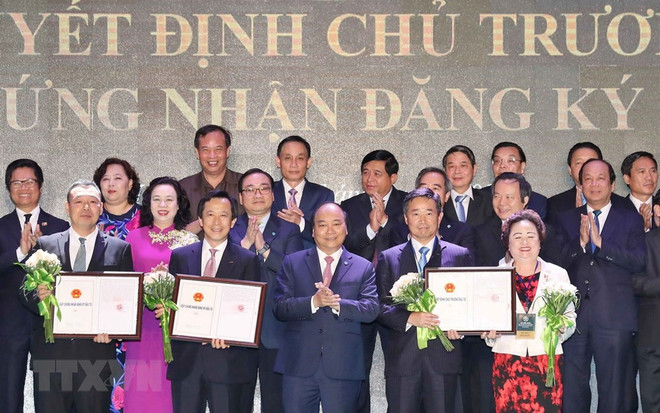 Hanoï remet des décisions et certificats d’investissement à 71 projets ảnh 1 Hanoï remet des décisions et certificats d’investissement à 71 projets ảnh 1