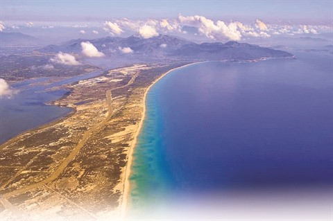 De la nécessité de manifester son patriotisme avec clairvoyance ảnh 1 De la nécessité de manifester son patriotisme avec clairvoyance ảnh 1