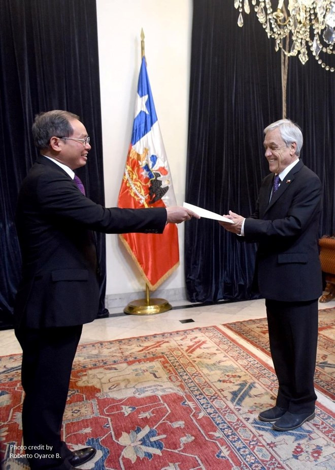 Le président chilien apprécie les réalisations économiques du Vietnam ảnh 1 Le président chilien apprécie les réalisations économiques du Vietnam ảnh 1