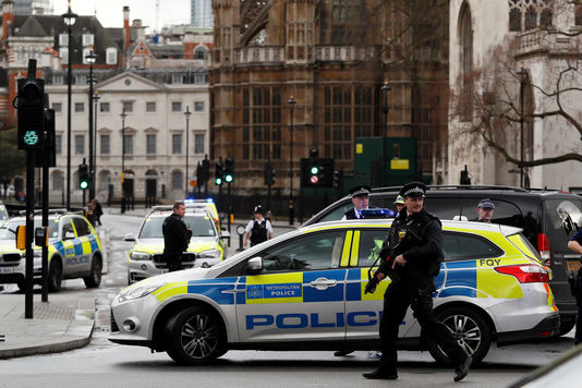 Attaque à Londres : le Vietnam adresse ses condoléances au Royaume-Uni ảnh 2