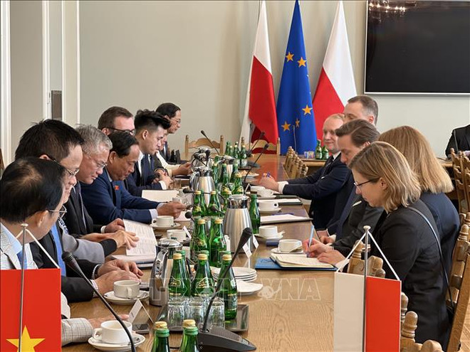 Le Vietnam et la Pologne ciblent une coopération plus dynamique ảnh 2 Le Vietnam et la Pologne ciblent une coopération plus dynamique ảnh 2