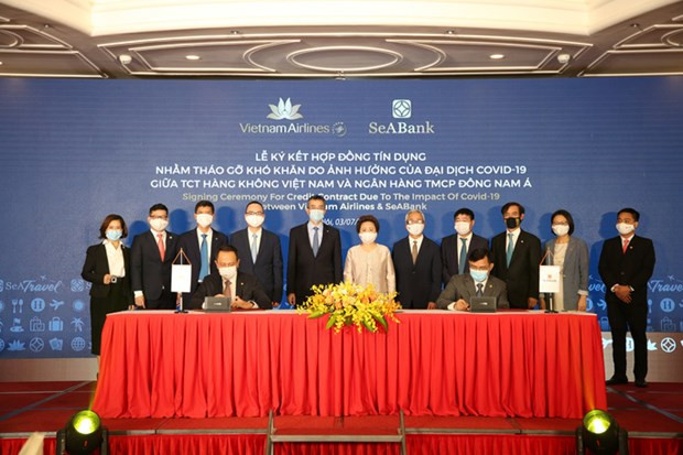 Vietnam Airlines et SeABank signent un contrat de crédit de 2.000 milliards de dongs ảnh 1 Vietnam Airlines et SeABank signent un contrat de crédit de 2.000 milliards de dongs ảnh 1