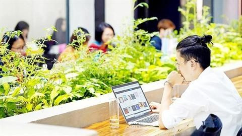 Le télétravail remplacera-t-il le travail au bureau après le COVID-19 au Vietnam ? ảnh 1 Le télétravail remplacera-t-il le travail au bureau après le COVID-19 au Vietnam ? ảnh 1