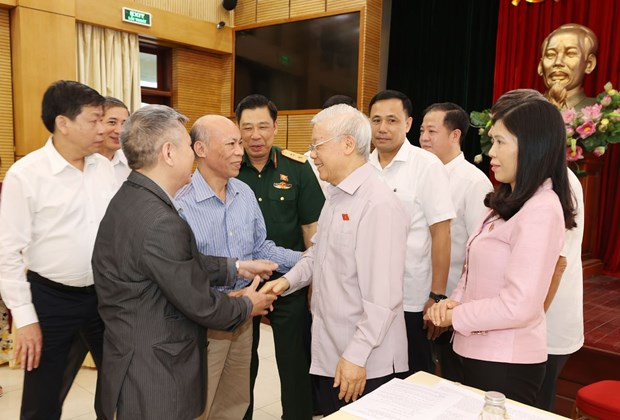 Le leader du PCV Nguyen Phu Trong à l’écoute des électeurs de Hanoi ảnh 1 Le leader du PCV Nguyen Phu Trong à l’écoute des électeurs de Hanoi ảnh 1