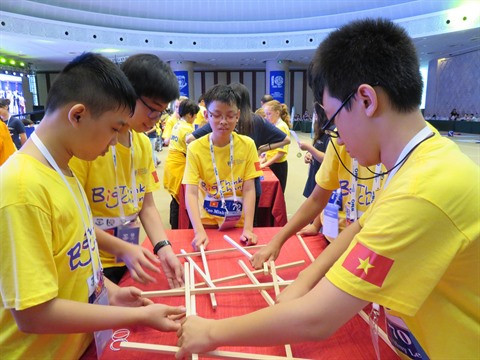 Neuf médailles pour le Vietnam aux Olympiades mondiales de mathématiques 2017 ảnh 1 Neuf médailles pour le Vietnam aux Olympiades mondiales de mathématiques 2017 ảnh 1