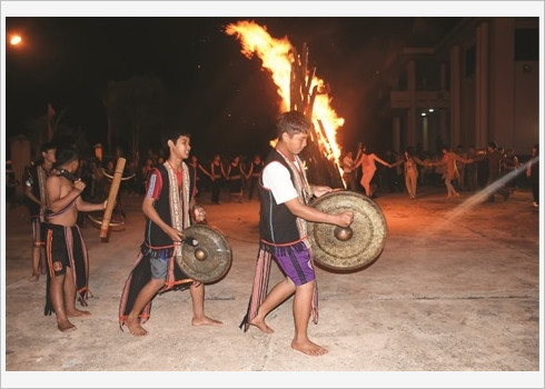 Les Xê Dang encouragés à perpétuer leurs traditions ảnh 4 Les Xê Dang encouragés à perpétuer leurs traditions ảnh 4