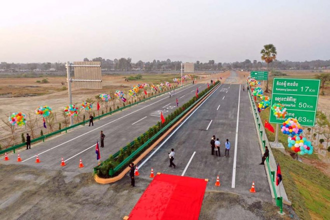 Forte hausse des investissements chinois au Cambodge au cours des 11 premiers mois 2020 ảnh 1 Forte hausse des investissements chinois au Cambodge au cours des 11 premiers mois 2020 ảnh 1