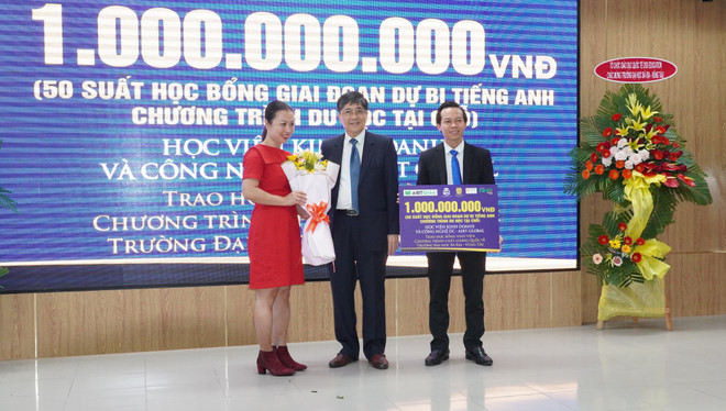 L'Université de Ba Ria-Vung Tau renforce la coopération dans la formation des ressources humaines ảnh 1 L'Université de Ba Ria-Vung Tau renforce la coopération dans la formation des ressources humaines ảnh 1