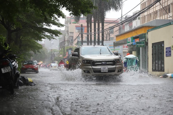 Les fortes pluies continuent de frapper le Nord et Thanh Hoa au Centre ảnh 2 Les fortes pluies continuent de frapper le Nord et Thanh Hoa au Centre ảnh 2