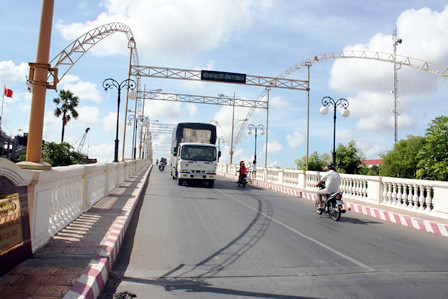 Le projet WB5 améliore les infrastructures du delta du Mékong ảnh 1