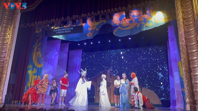 L’Oiseau bleu, un conte féérique pour petits et grands à l’Opéra de Hanoi ảnh 3 L’Oiseau bleu, un conte féérique pour petits et grands à l’Opéra de Hanoi ảnh 3