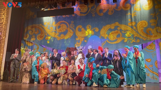 L’Oiseau bleu, un conte féérique pour petits et grands à l’Opéra de Hanoi ảnh 5 L’Oiseau bleu, un conte féérique pour petits et grands à l’Opéra de Hanoi ảnh 5