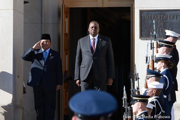 Les États-Unis et l'Indonésie maintiennent leur coopération en matière de défense ảnh 1 Les États-Unis et l'Indonésie maintiennent leur coopération en matière de défense ảnh 1