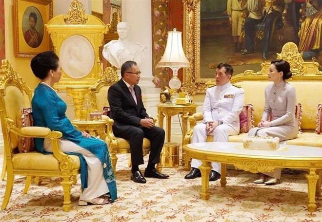 Le roi de Thaïlande apprécie hautement l’amitié Vietnam-Thaïlande ảnh 2 Le roi de Thaïlande apprécie hautement l’amitié Vietnam-Thaïlande ảnh 2