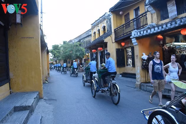 Le Vietnam de plus en plus choisi par les touristes étrangers ảnh 1 Le Vietnam de plus en plus choisi par les touristes étrangers ảnh 1