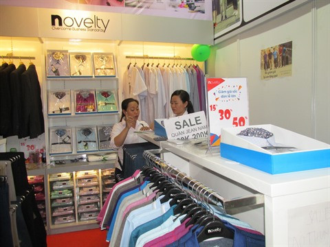 Hô Chi Minh-Ville : De nombreuses activités dans le cadre du Mois des soldes 2017 ảnh 1 Hô Chi Minh-Ville : De nombreuses activités dans le cadre du Mois des soldes 2017 ảnh 1